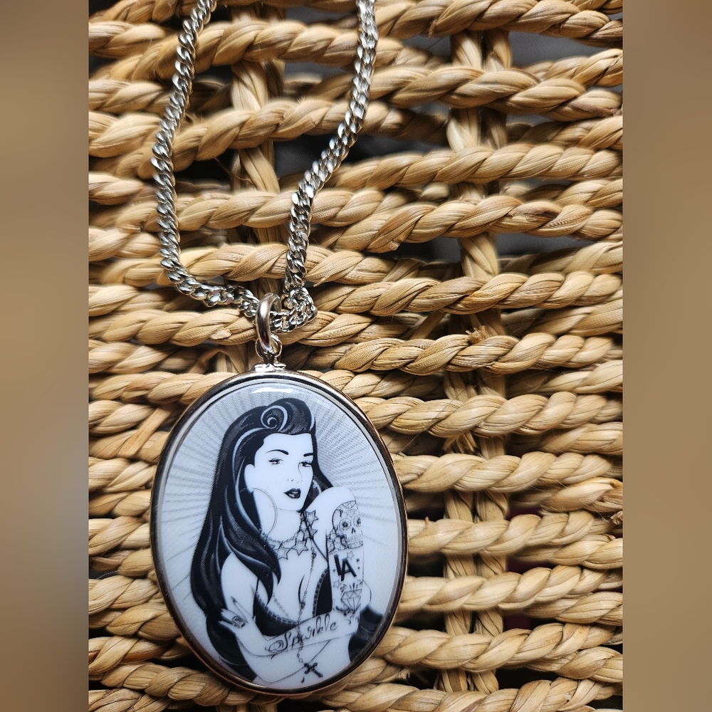 Tarina Tarantino Necklace "The L.A. City Girl" Collection 2010, Vintage and Rare